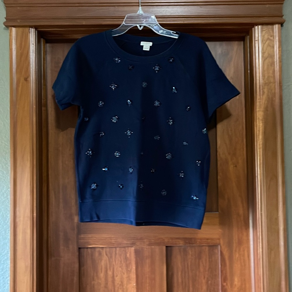 J Crew sweater size medium.